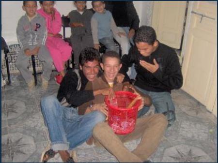 les troi fou adil amin et tarik